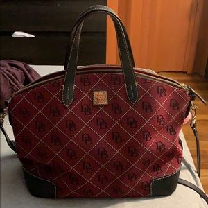 AUTHENTIC DOONEY & BOURKE BAG